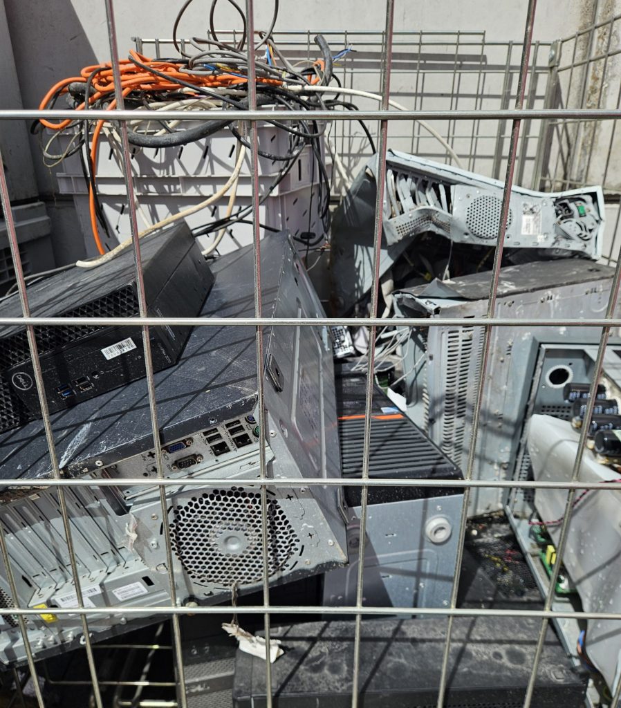 Déchets DEEE déchetterie Azura Recyclage